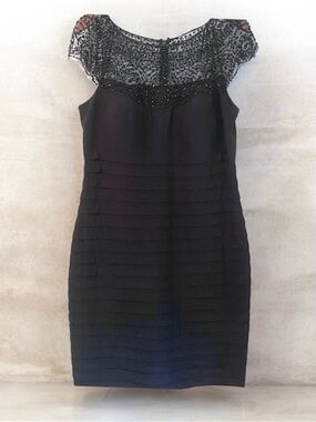 NWT Xscape Women’s Cocktail Dress Size 16 Black with Lace Beaded Neckline